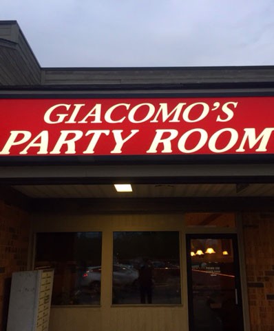 Pizza Delight By Giacomo building sign by Kent Signs